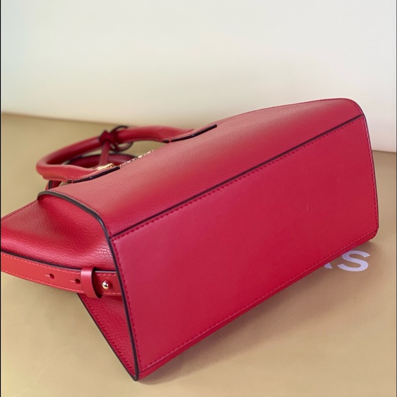Michael Kors Small Avril Satchel Crossbody Red - Picture 5 of 9